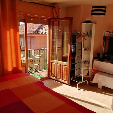 Habitacion Privada, Sientete Como En Tu Casa Мансанарес-эль-Реаль Экстерьер фото